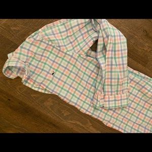 Boys vineyard vines shirt